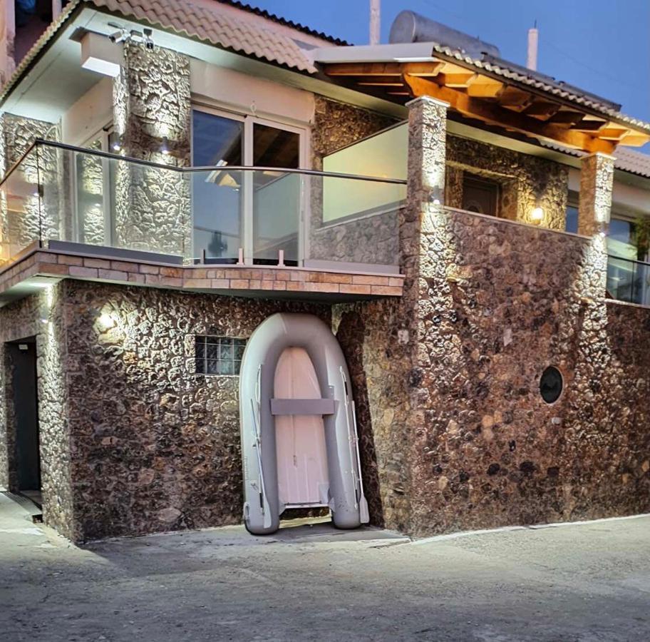 Black Rocks Family, Luxury Seafront Beach Maisonette Agios Gordios  Exteriör bild