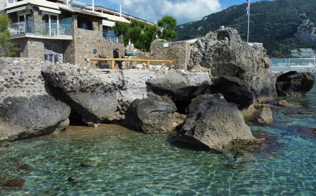 Black Rocks Family, Luxury Seafront Beach Maisonette Agios Gordios  Exteriör bild